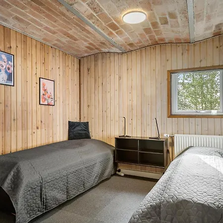 Dom wakacyjny In With Sauna Sønder Felding